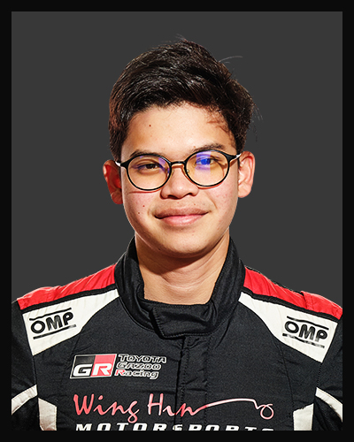 NAQUIB AZLAN